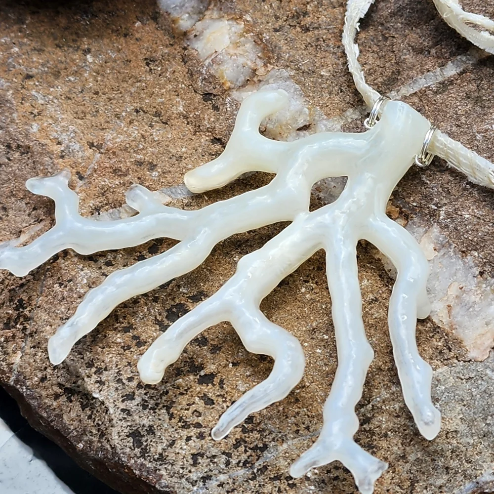 Artisan Boho Raw boyfriend Cut Choker White Coral Concept Accessory Shabby Chic - Picture 11 of 13